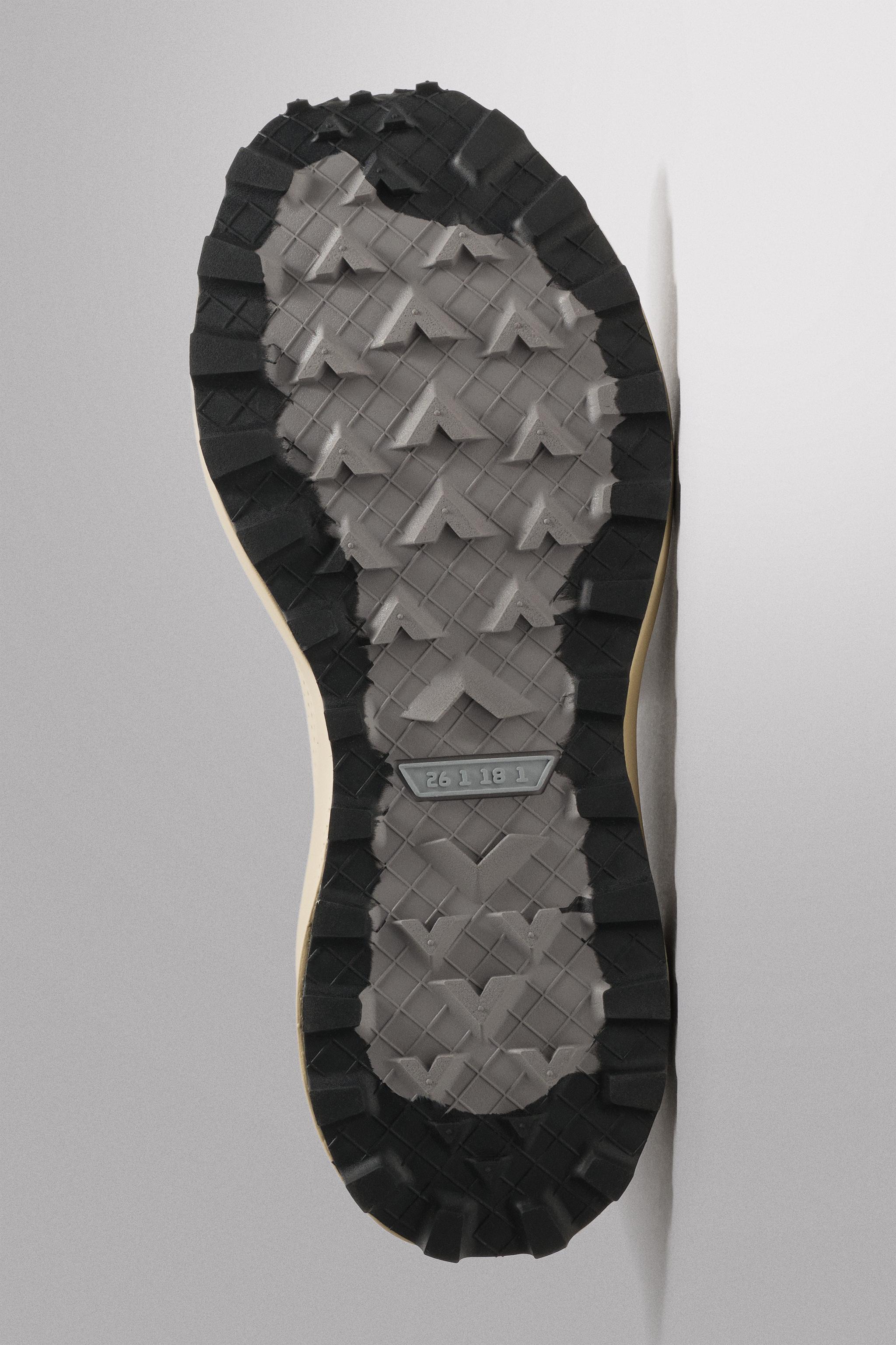 BASKET DE COURSE SANS LACETS